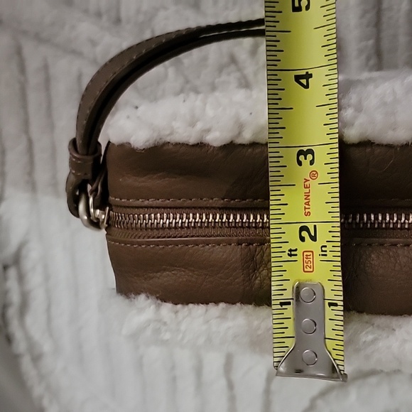 UGG Fluffy Cream and Brown Crossbody Bag - Picture 4 of 6